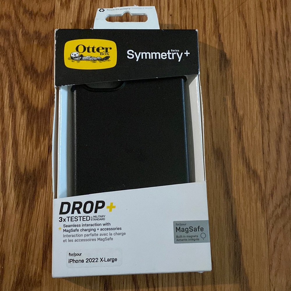 OTTERBOX SYMMETRY SERIES IPHONE 2022 X-LARGE MAGNASAFE CASE